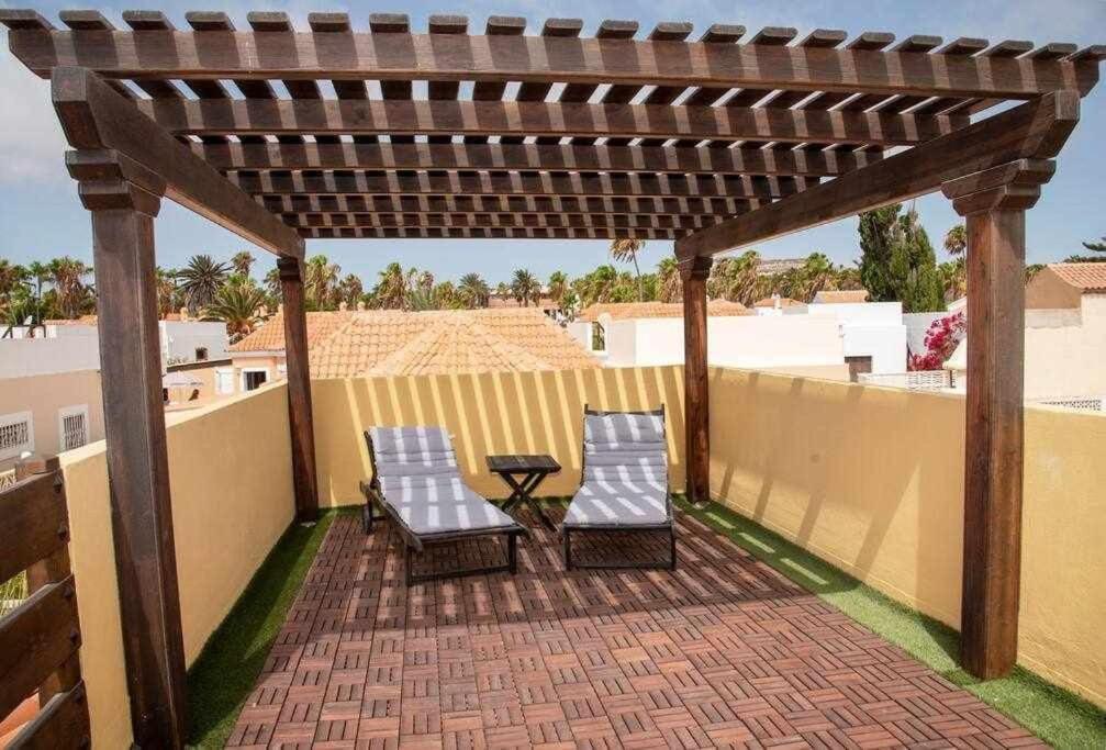 Aurora Mari Villa Your Dream Steps From The Ocean Shore Caleta De Fuste Exteriér fotografie