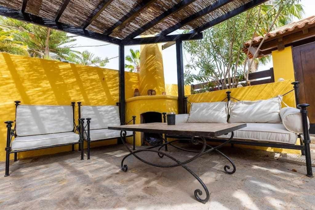 Aurora Mari Villa Your Dream Steps From The Ocean Shore Caleta De Fuste Exteriér fotografie