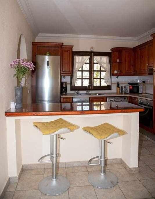 Aurora Mari Villa Your Dream Steps From The Ocean Shore Caleta De Fuste Exteriér fotografie