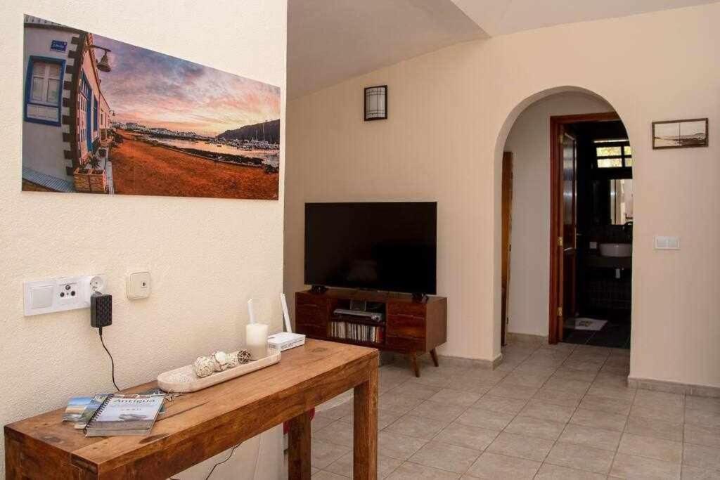 Aurora Mari Villa Your Dream Steps From The Ocean Shore Caleta De Fuste Exteriér fotografie